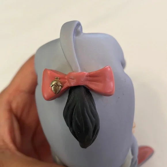 Winnie the Pooh upside down - Picture 5 of 7